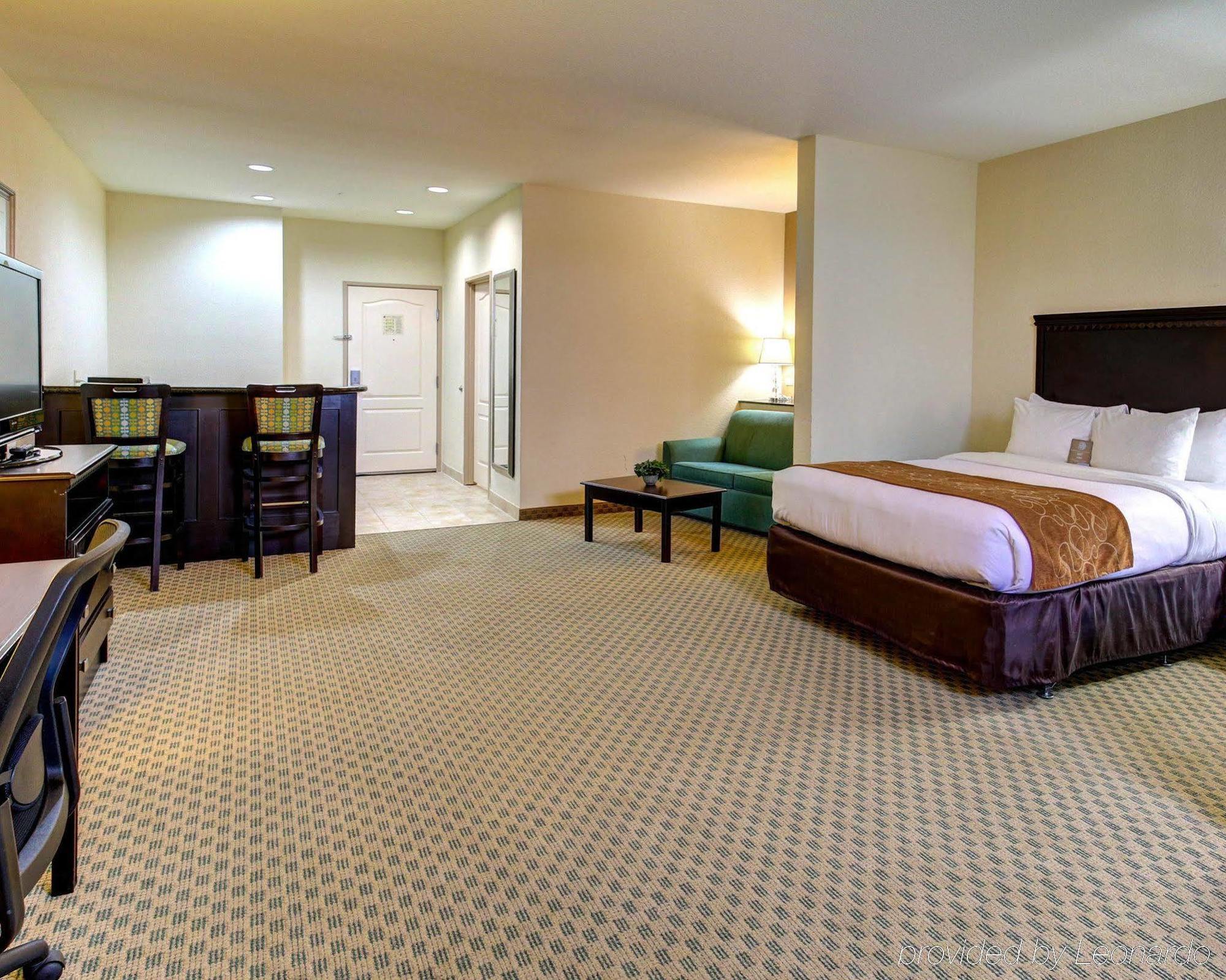 Fairfield By Marriott Inn & Suites Hillsboro Exterior photo