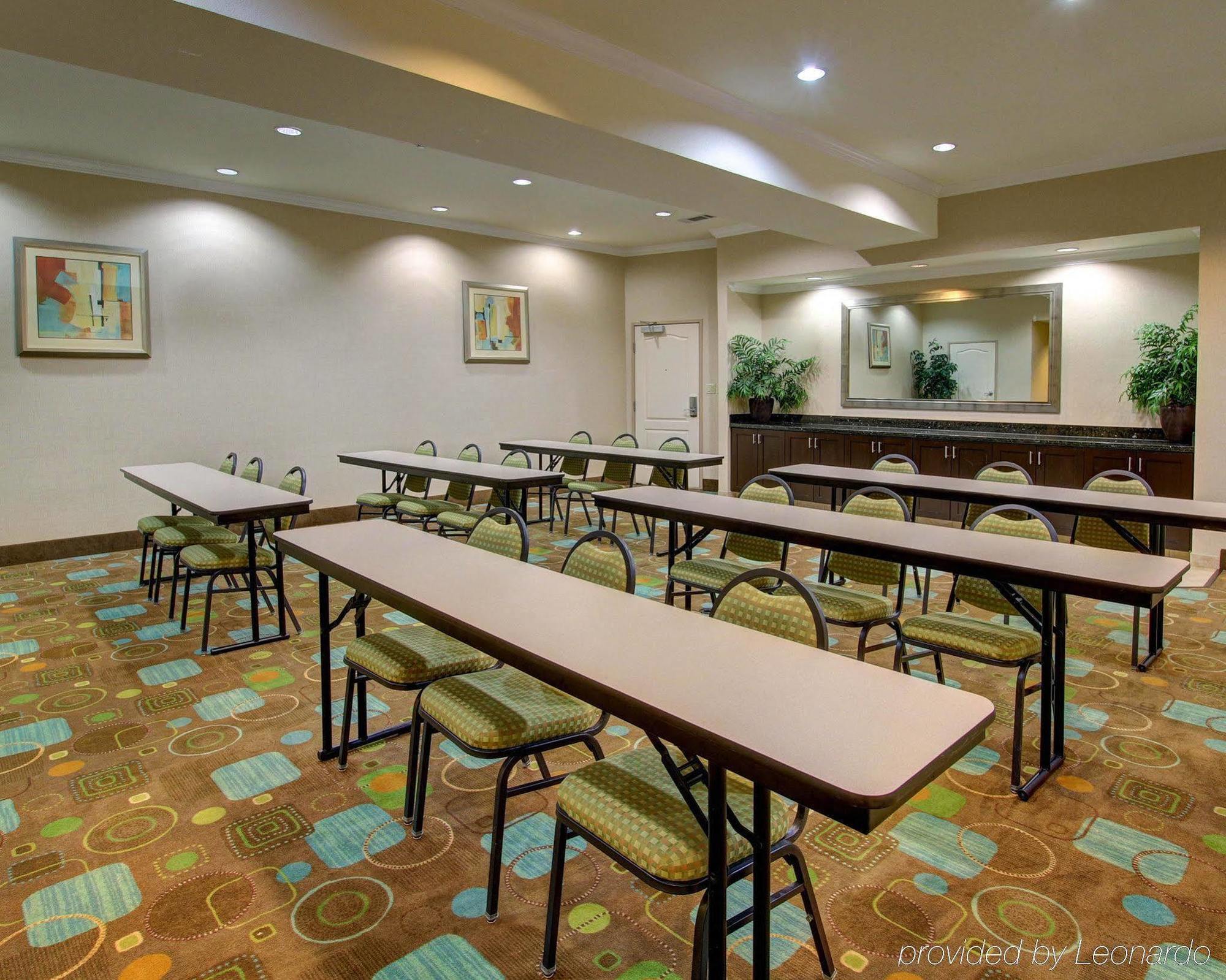 Fairfield By Marriott Inn & Suites Hillsboro Exterior photo